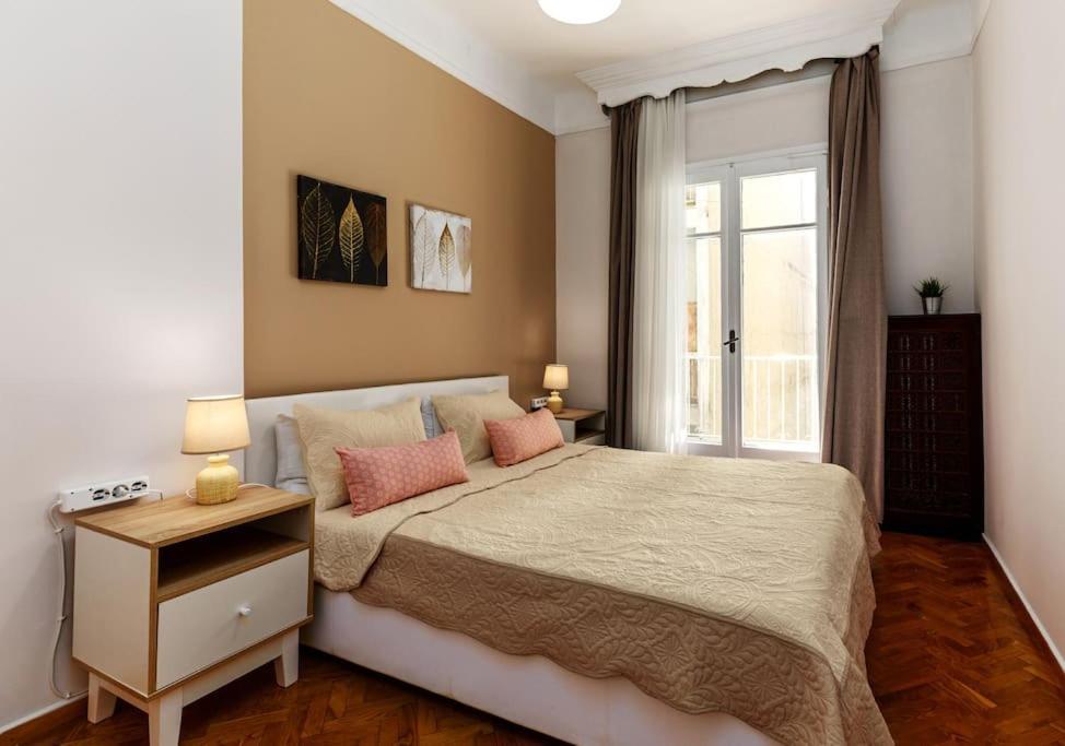 Best Location 3 Bedroom Apartment With View سالونيك المظهر الخارجي الصورة